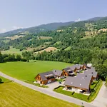 Mountain Vista Chalet *