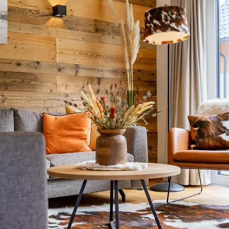 Mountain Vista Chalet *